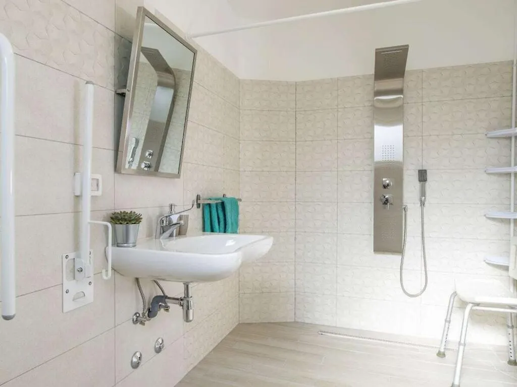 Villa Dina Comfortable Holiday Residence Labin